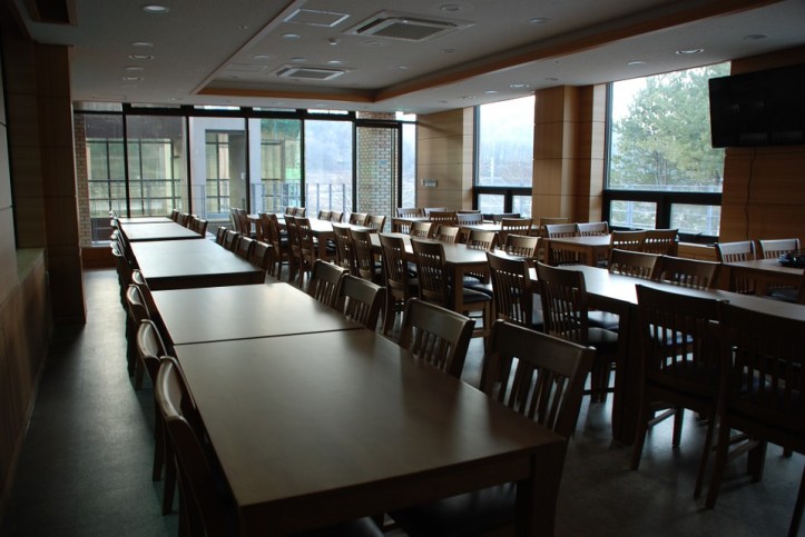 cafeteria-544871_960_720