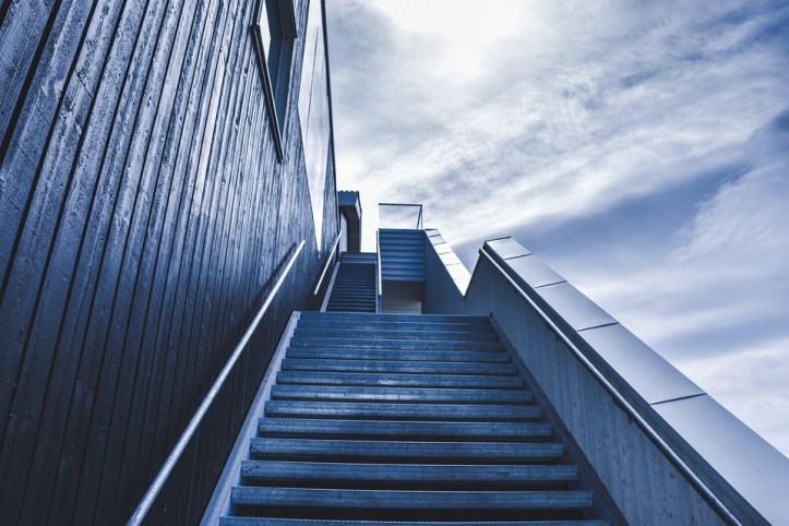 stairway-828883_960_720