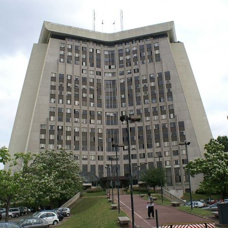 1200px-creteil_-_palais_de_justice